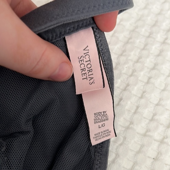 Victoria Secret Bralette - Picture 3 of 3